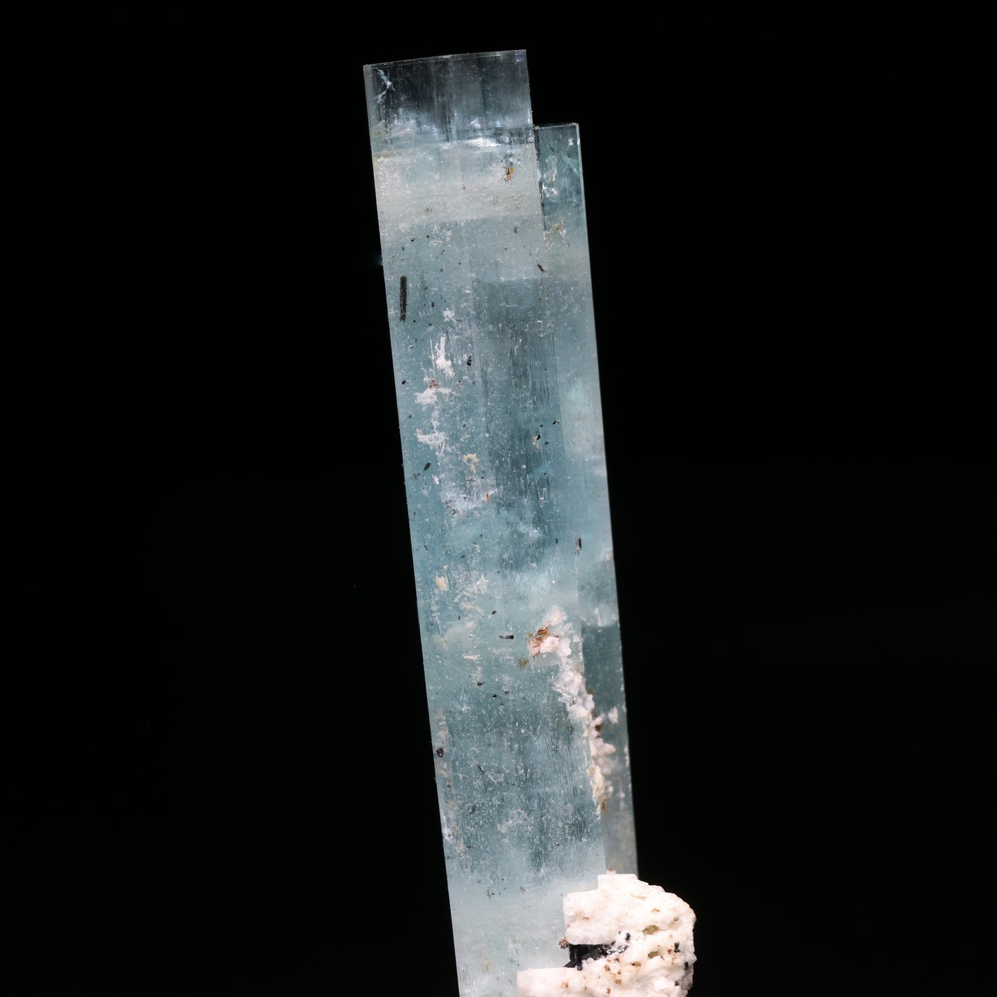 D/T Aquamarine Cluster