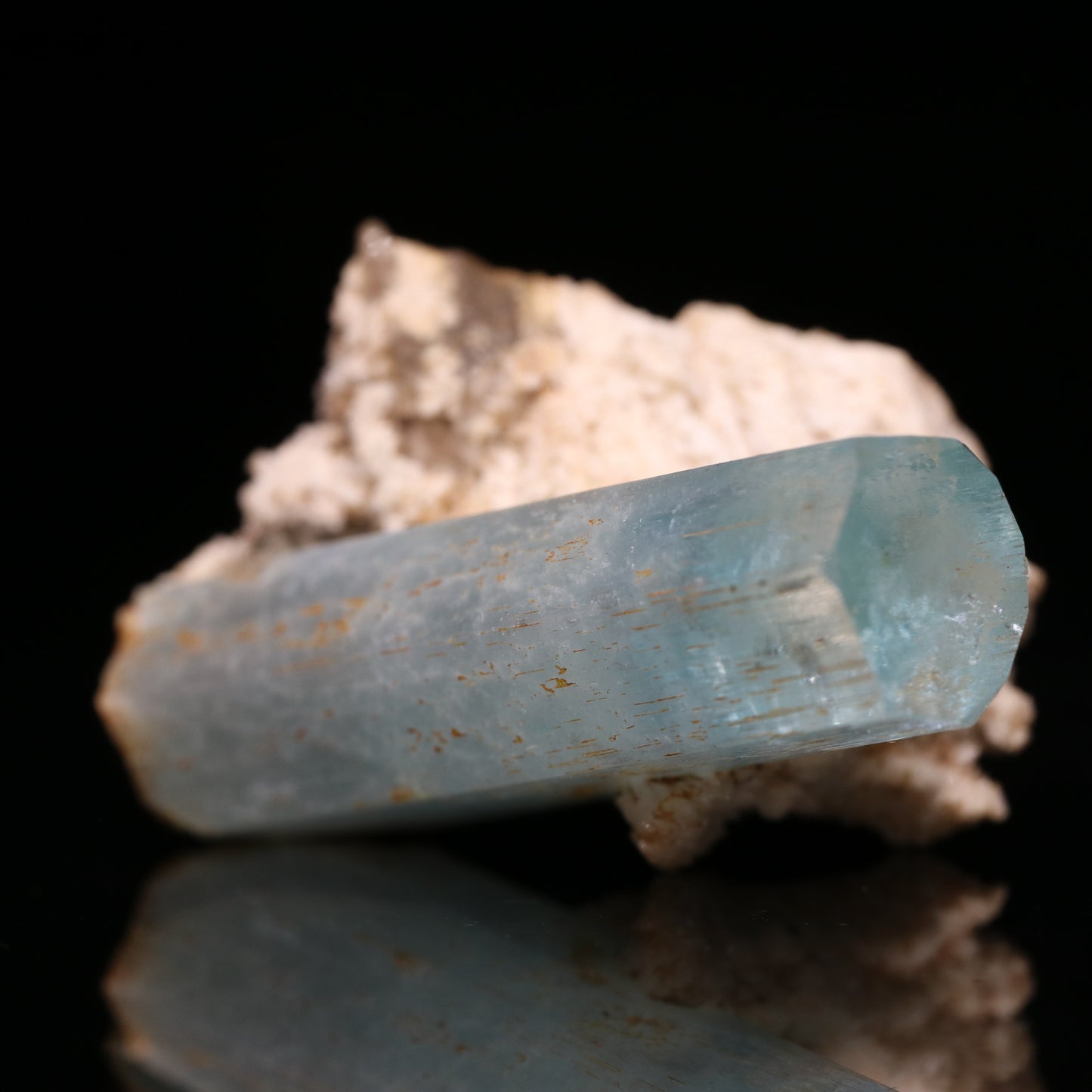 Aquamarine on Feldspar