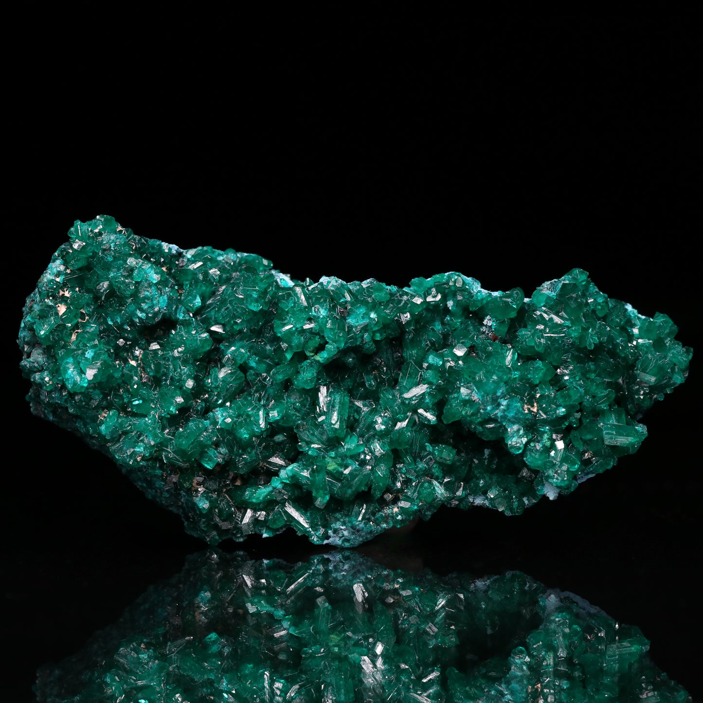 Dioptase on Shattuckite