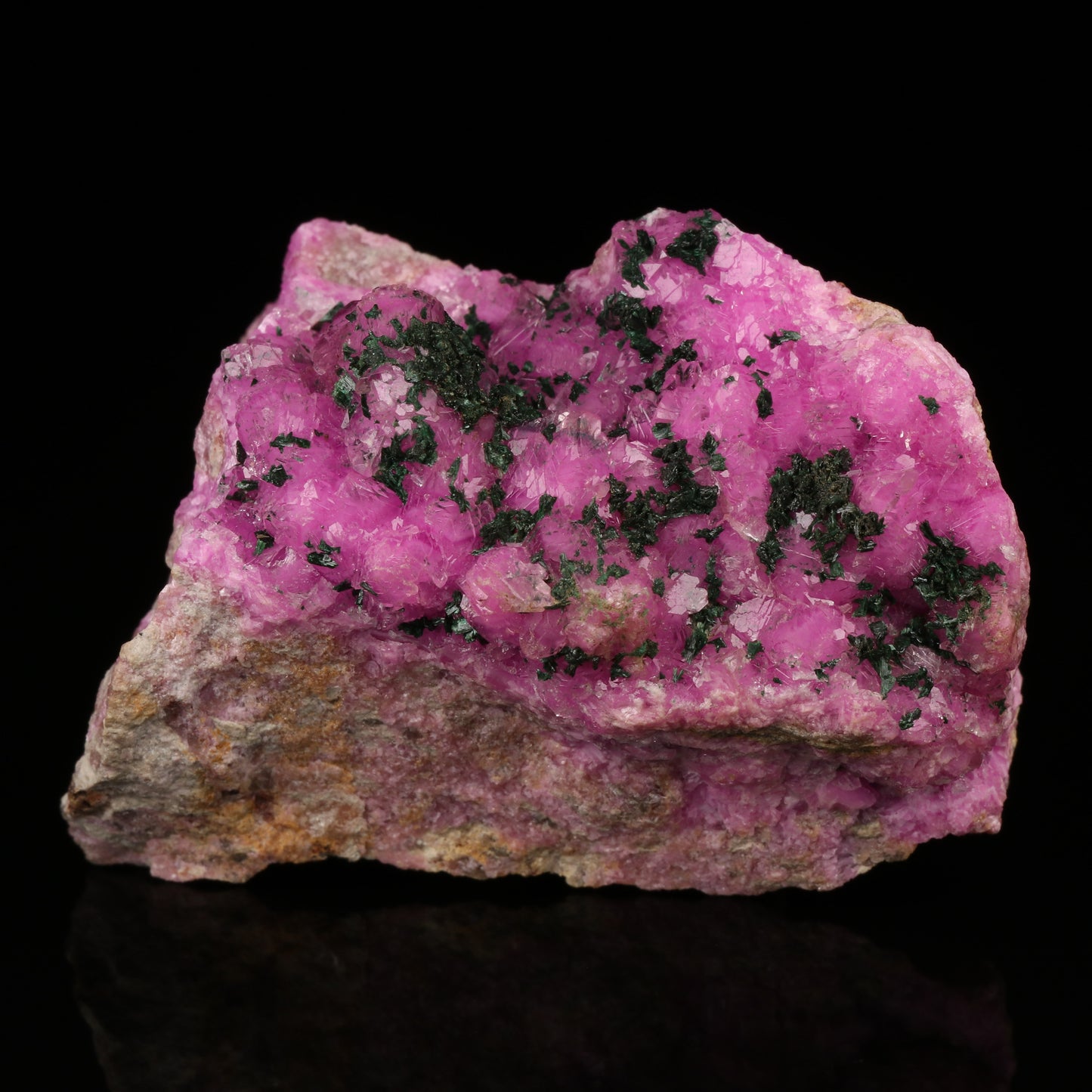 Malachite on Cobaltoan Calcite
