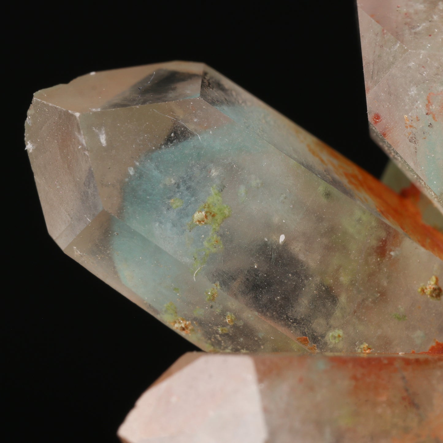 Epidote, Chlorite on Ajoite incl Quartz