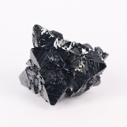 Hausmannite on Andradite