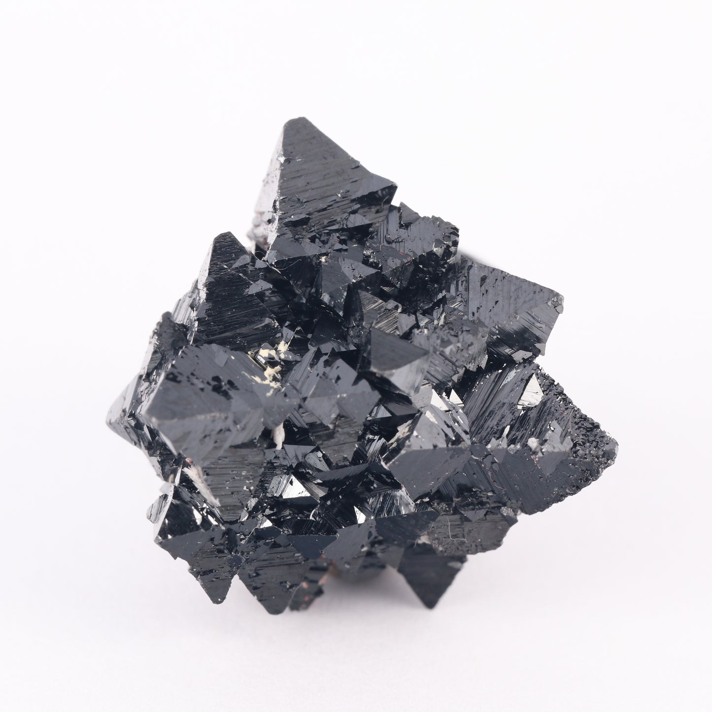 Hausmannite on Andradite
