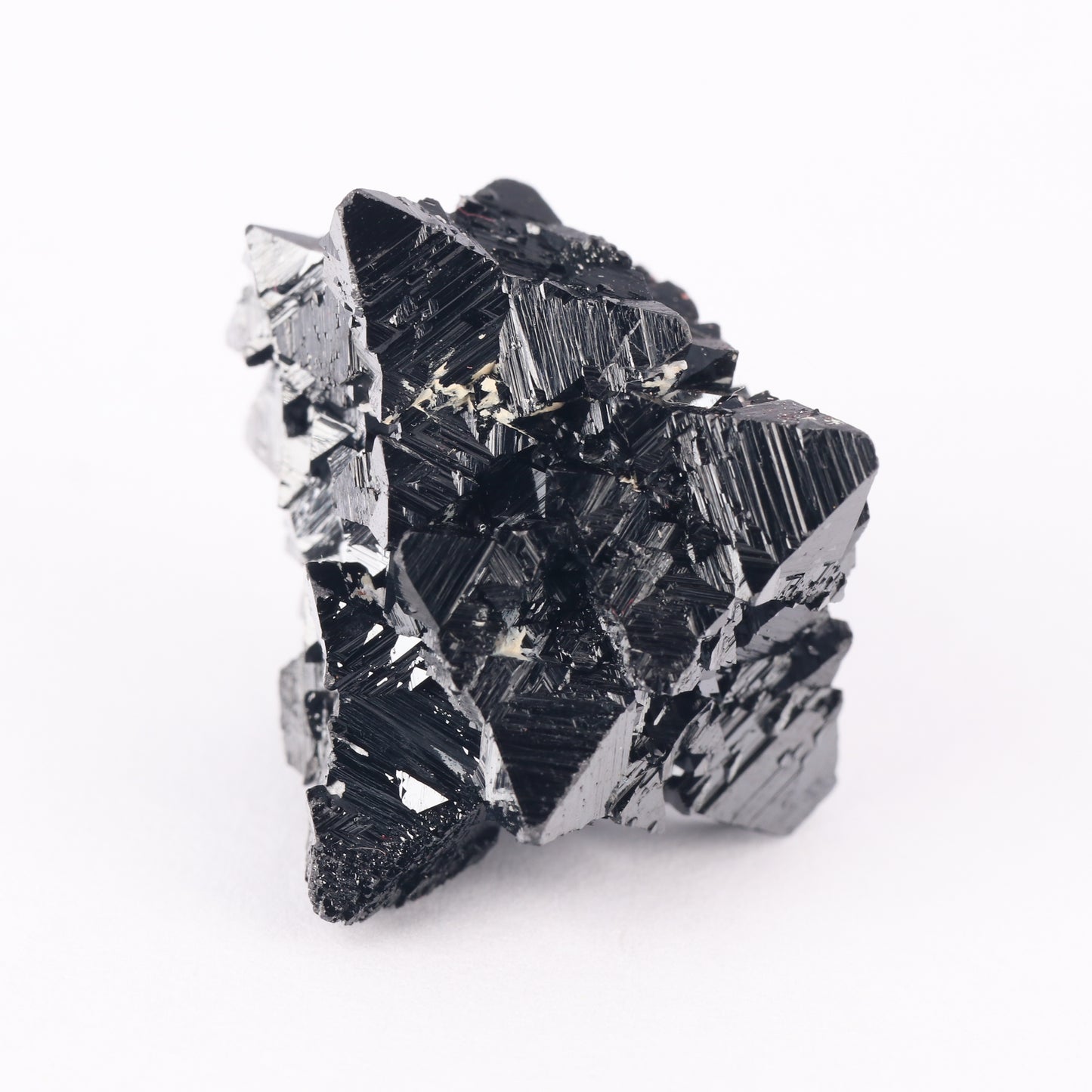Hausmannite on Andradite