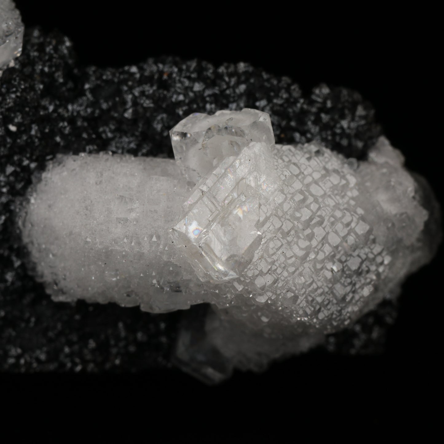 Calcite on Hausmannite