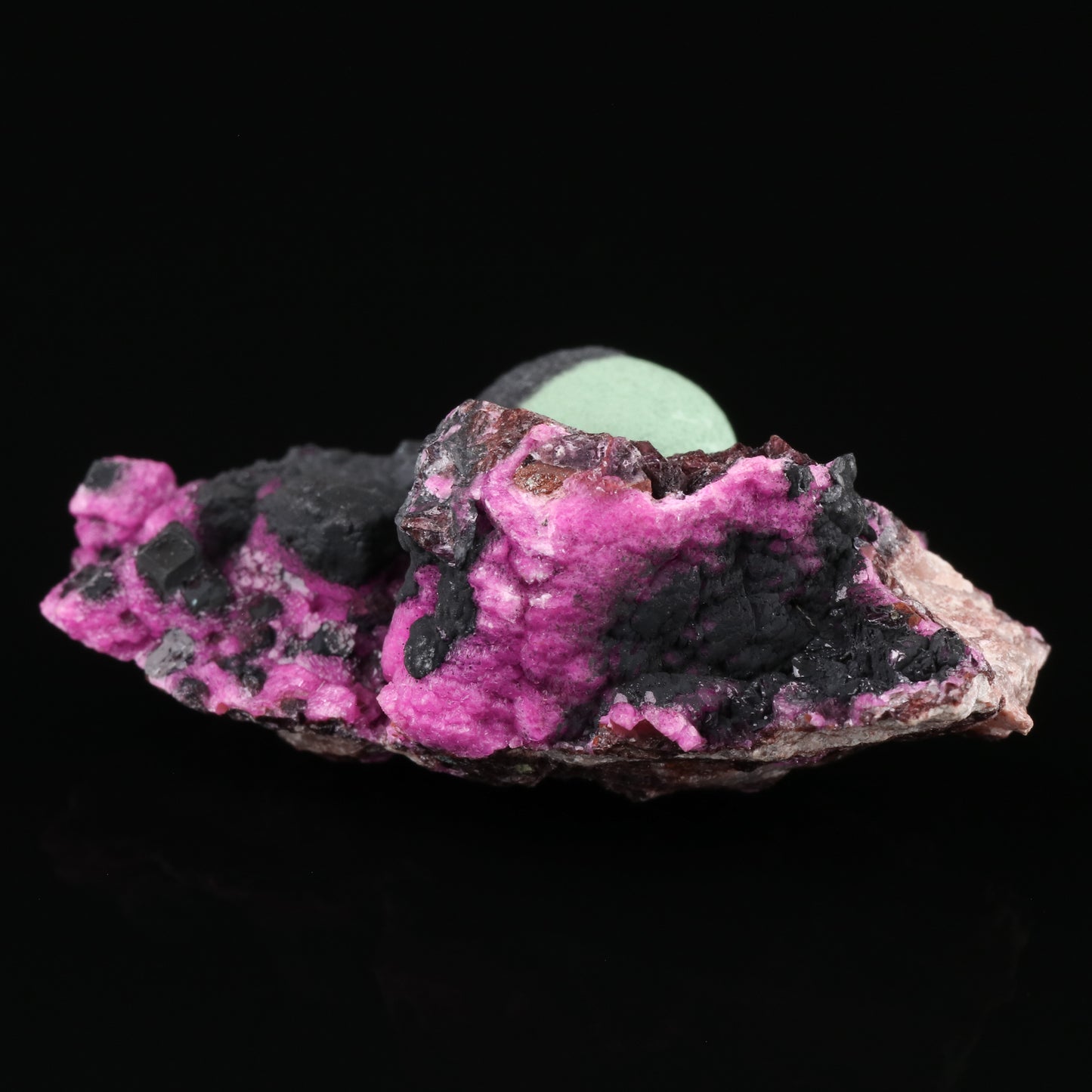 Heterogenite on Malachite with Cobaltoan Calcite Mashamba West Mine, Sicomines copper-cobalt project, Mutshatsha, Lualaba, DR Congo