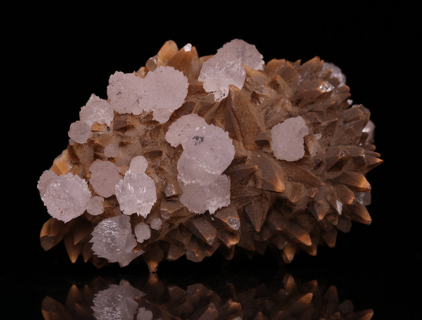 Mangancalcite on Calcite