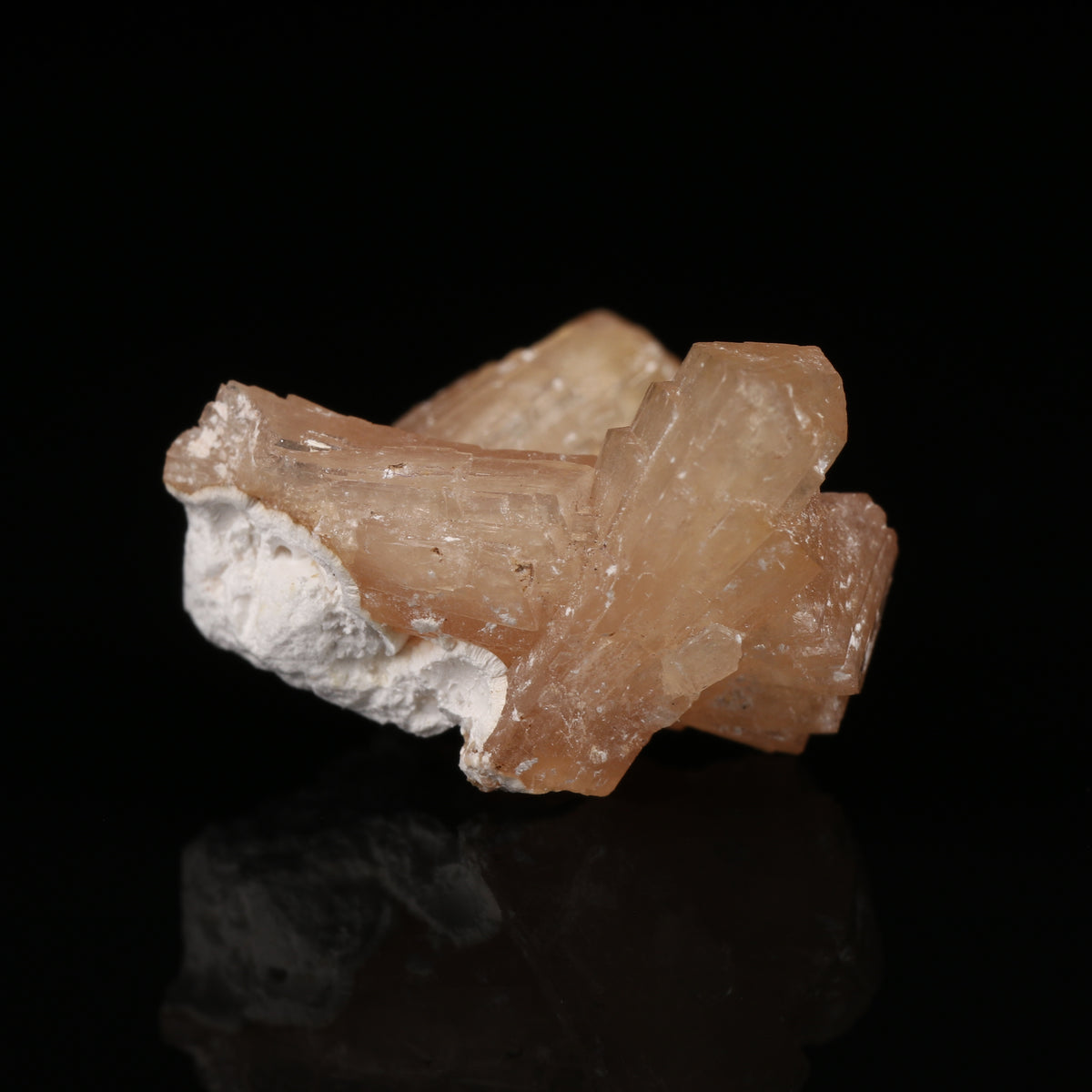 Olmiite Cluster