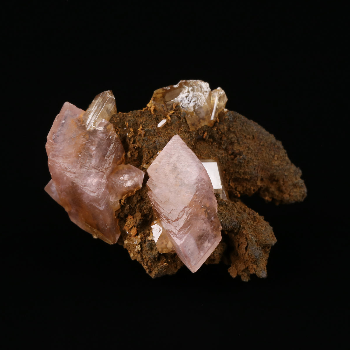 Smithsonite on Wulfenite