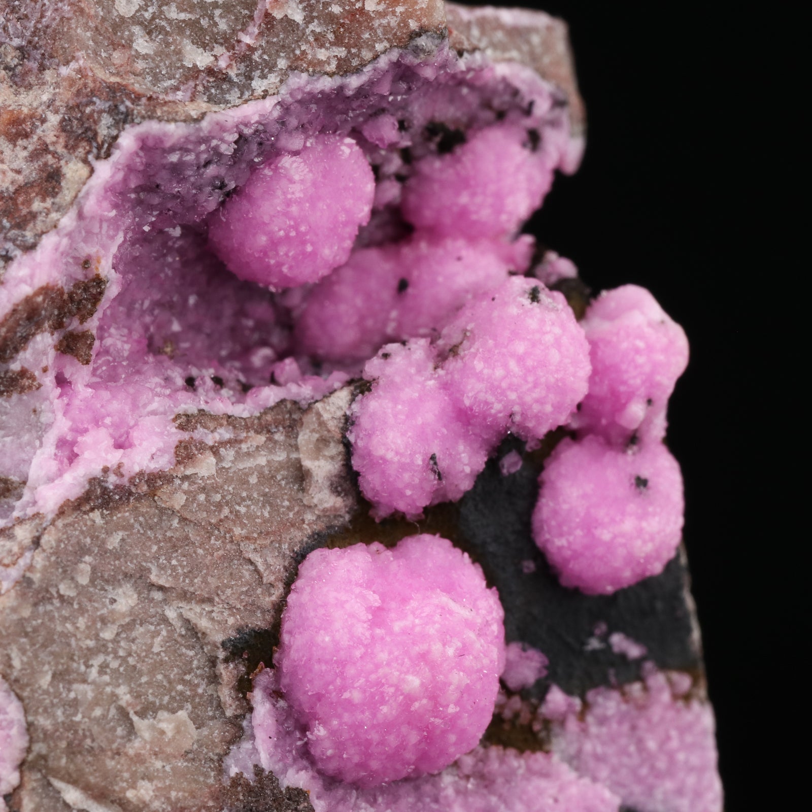 Cobaltoan Calcite & Heterogenite