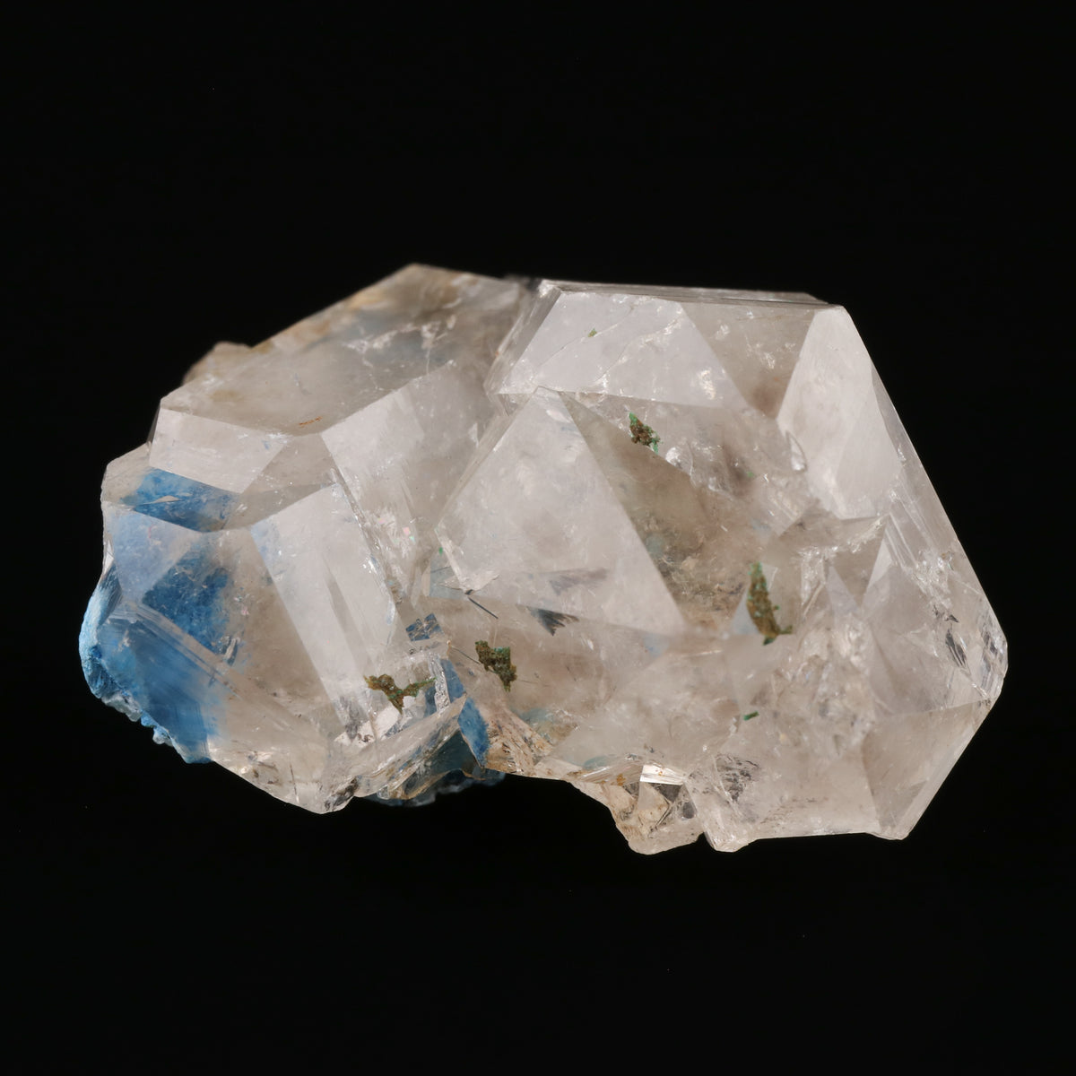 Quartz on Shattuckite