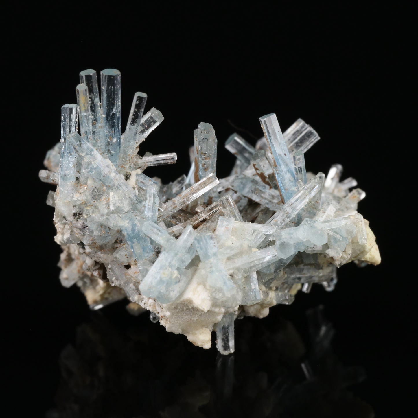 Aquamarine on Feldspar — photo 4
