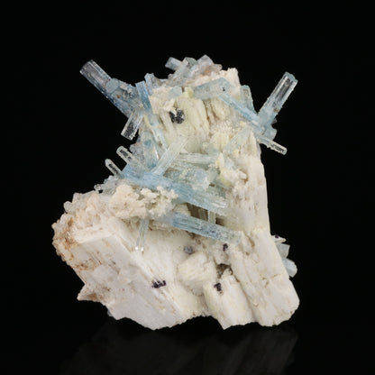 Aquamarine on Feldspar — photo 1