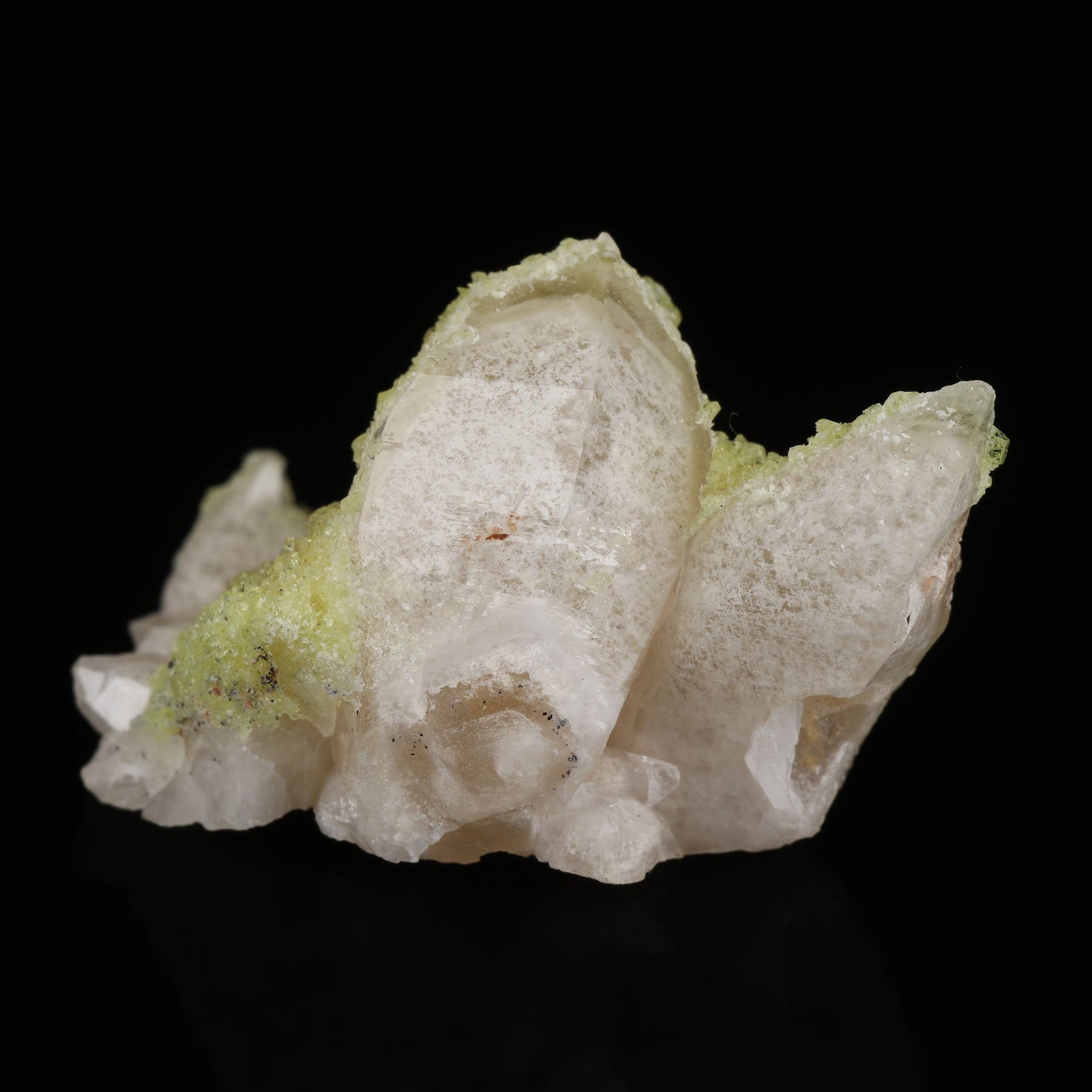 Ettringite on Calcite