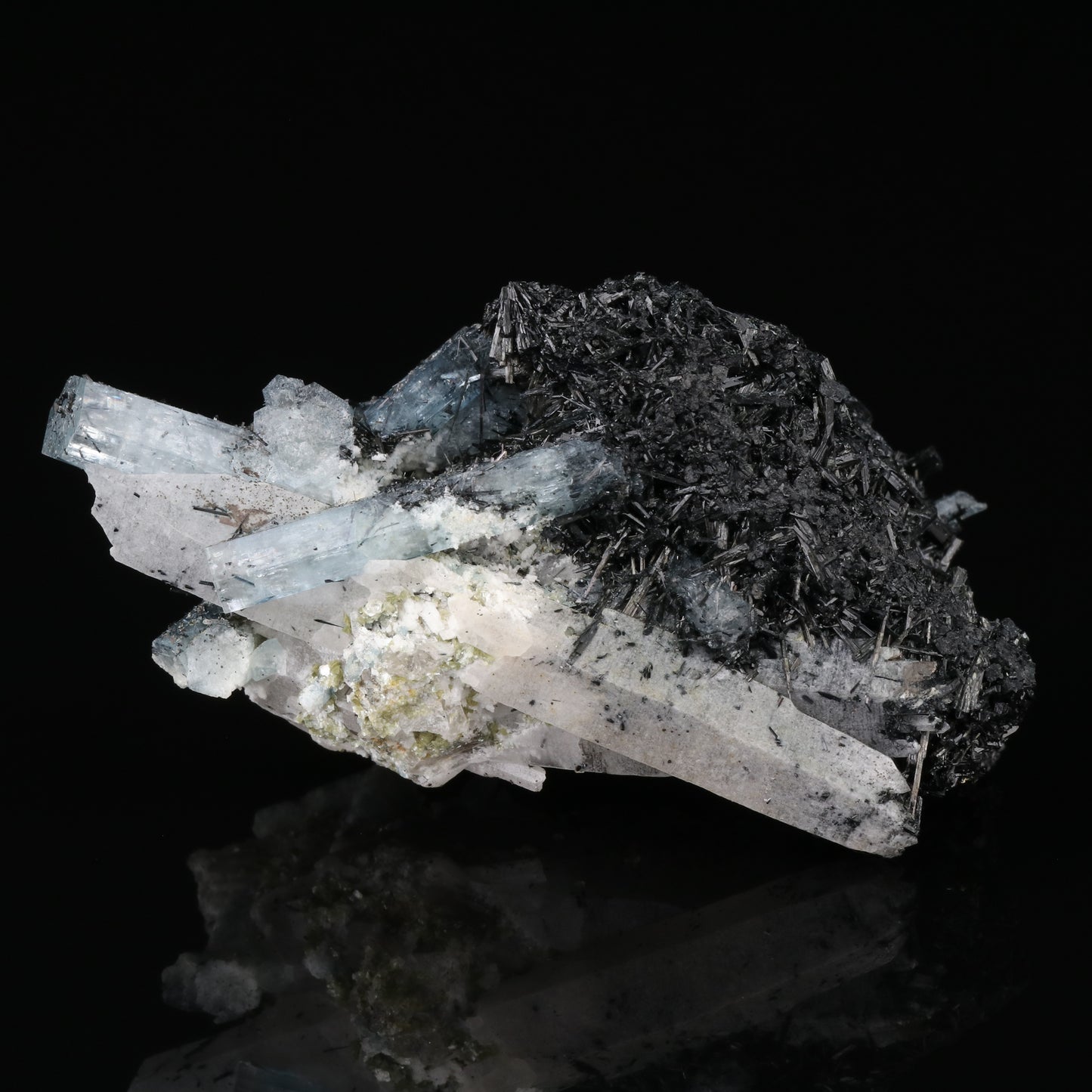 Quartz & Aquamarine with Schorl — photo 1