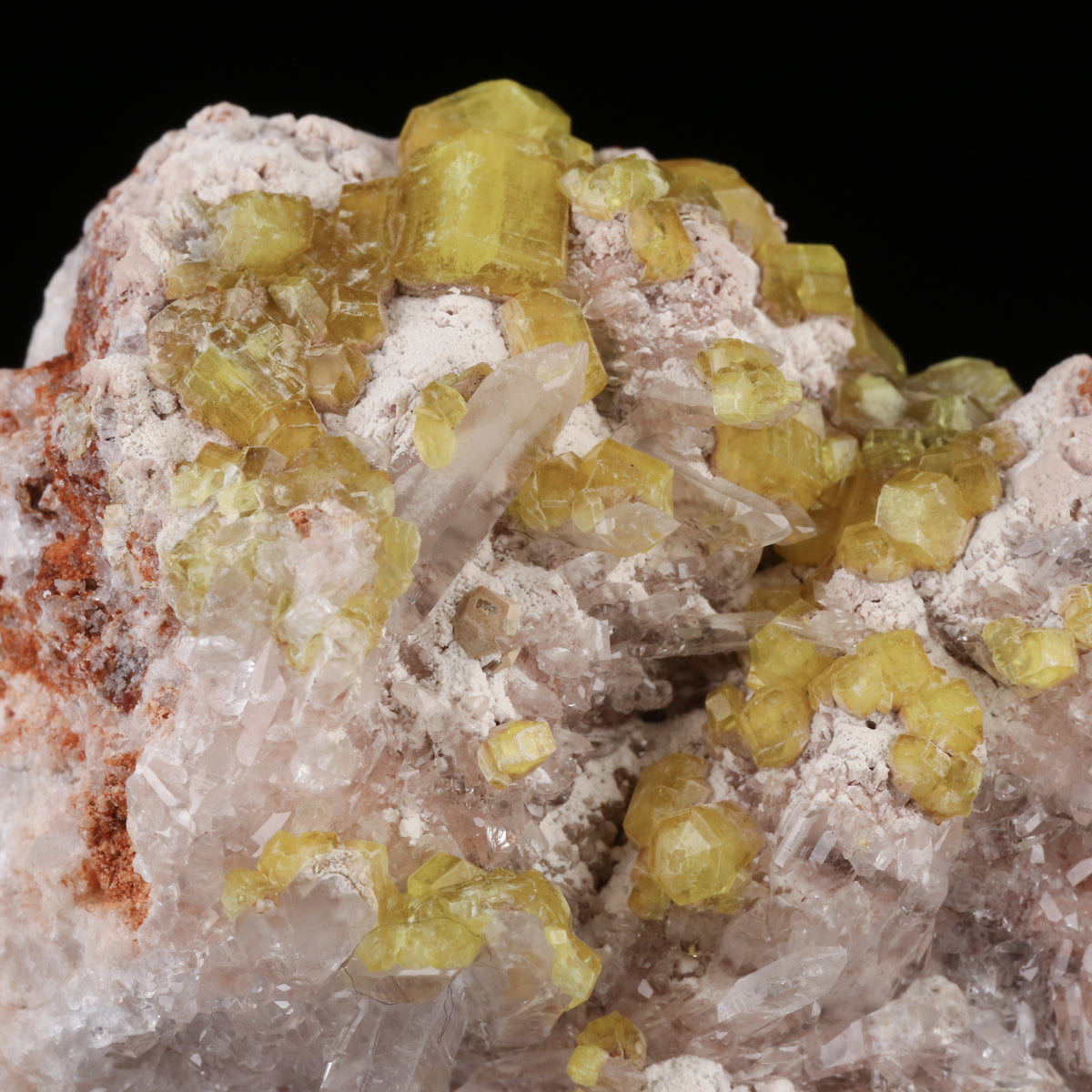 Ettringite on Calcite