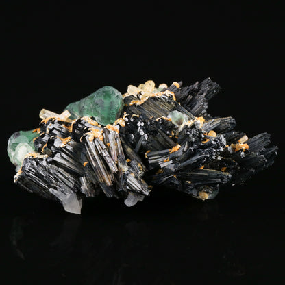 Goshenite & Fluorite on Schorl