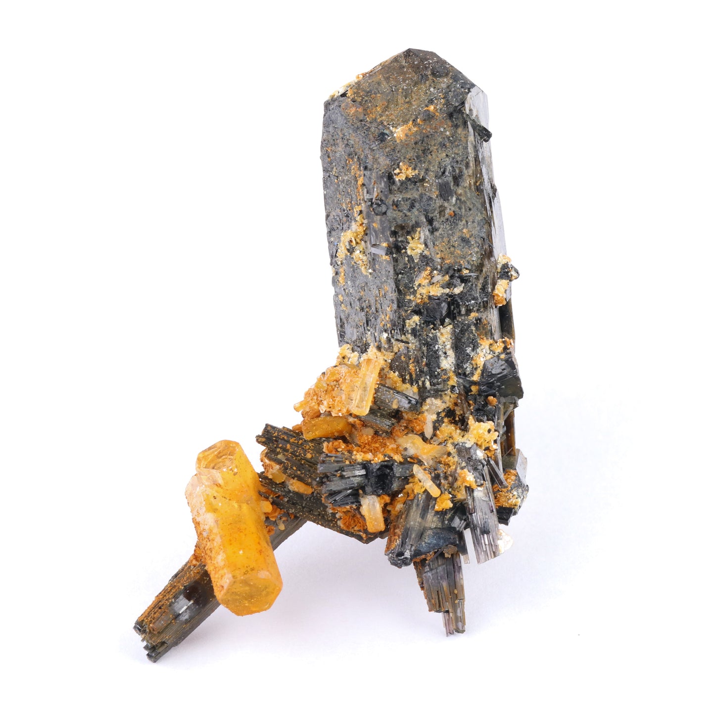Muscovite & Goshenite on Foitite