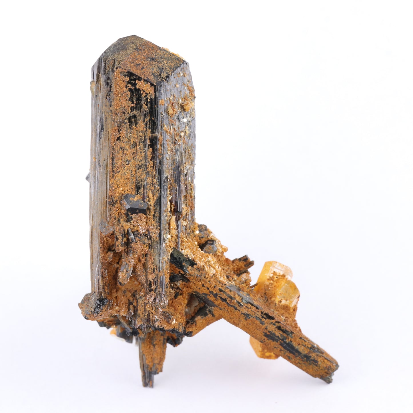 Muscovite & Goshenite on Foitite