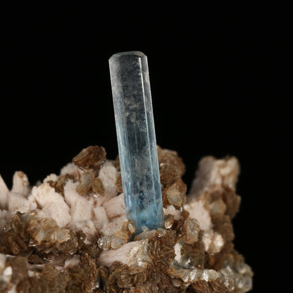 Aquamarine, Muscovite on Feldspar