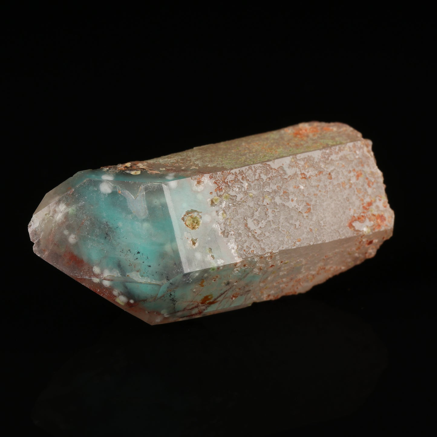 Ajoite, Kaolin & Hematite in Quartz