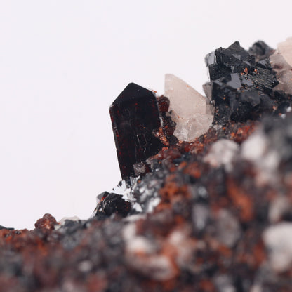 Andradite, Baryte, Hausmannite on Manganvesuvianite