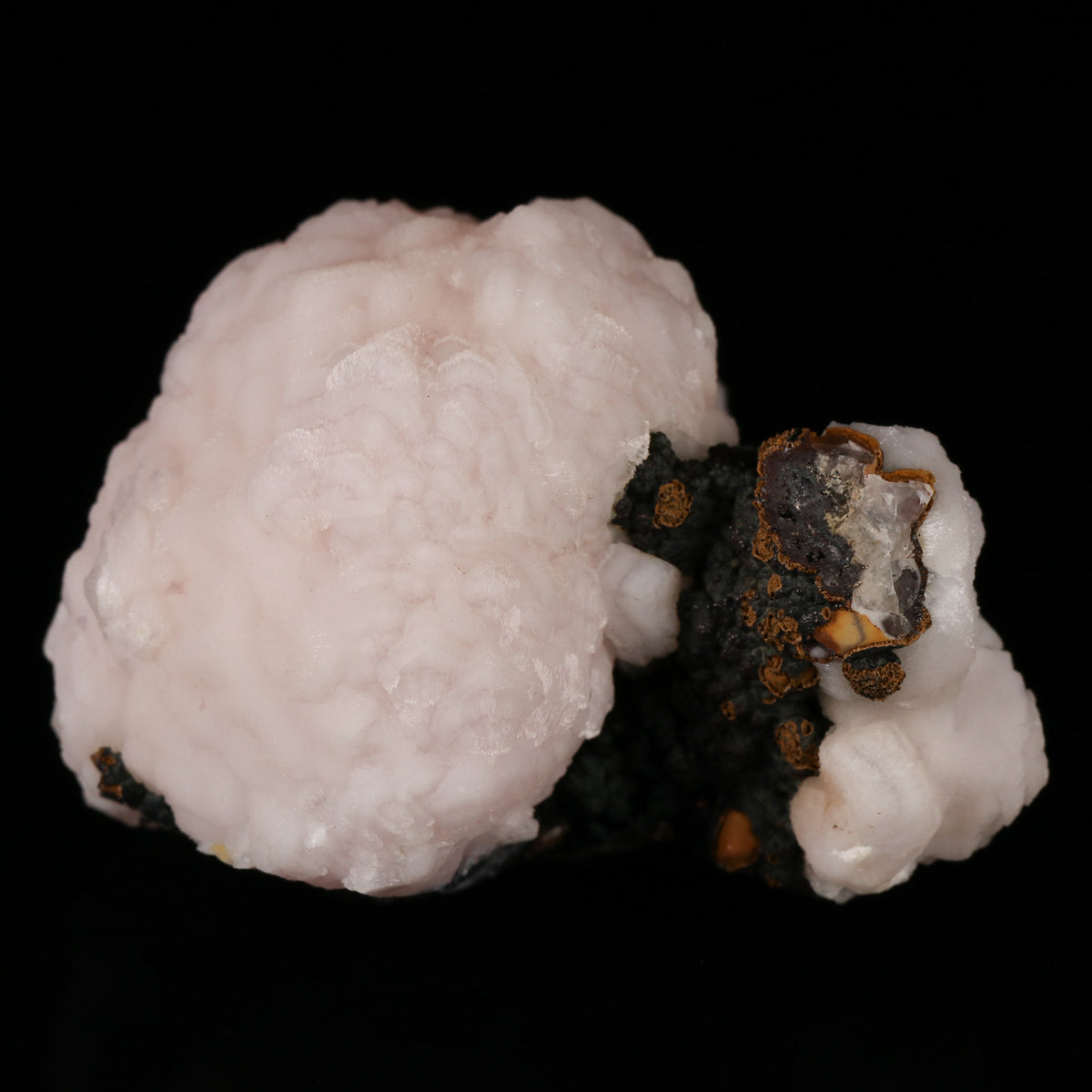 Manganoan Calcite on Goethite