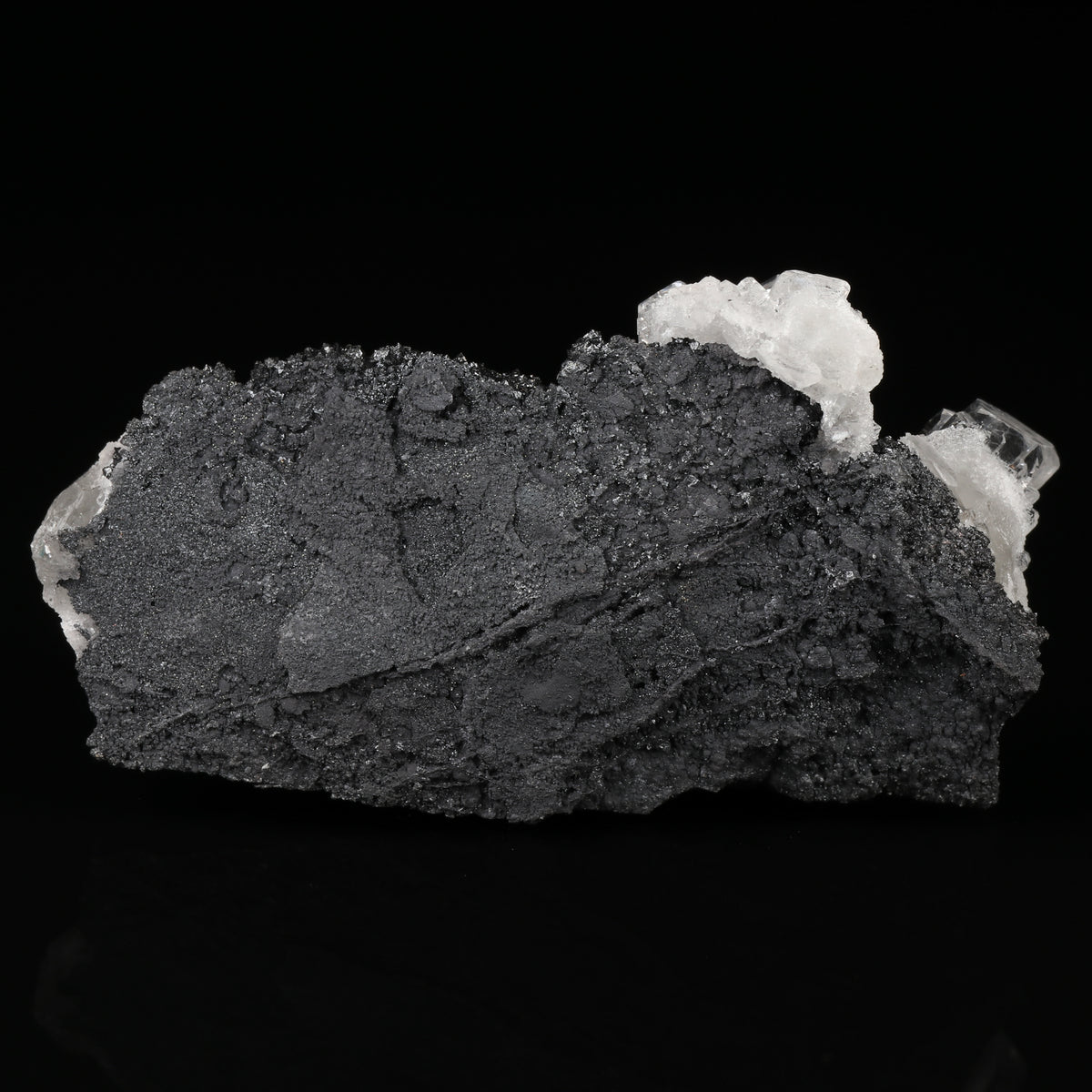 Calcite on Hausmannite