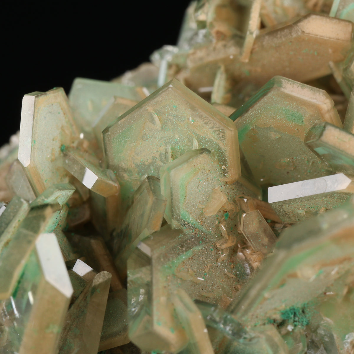 Malachte & Limonite In Baryte