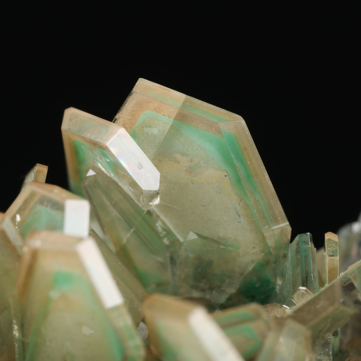 Malachte & Limonite In Baryte