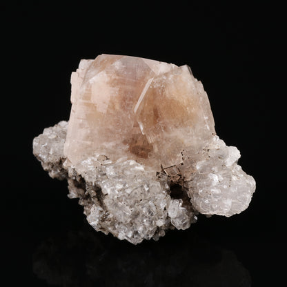 Hydroxyapophyllite-(k) Cluster
