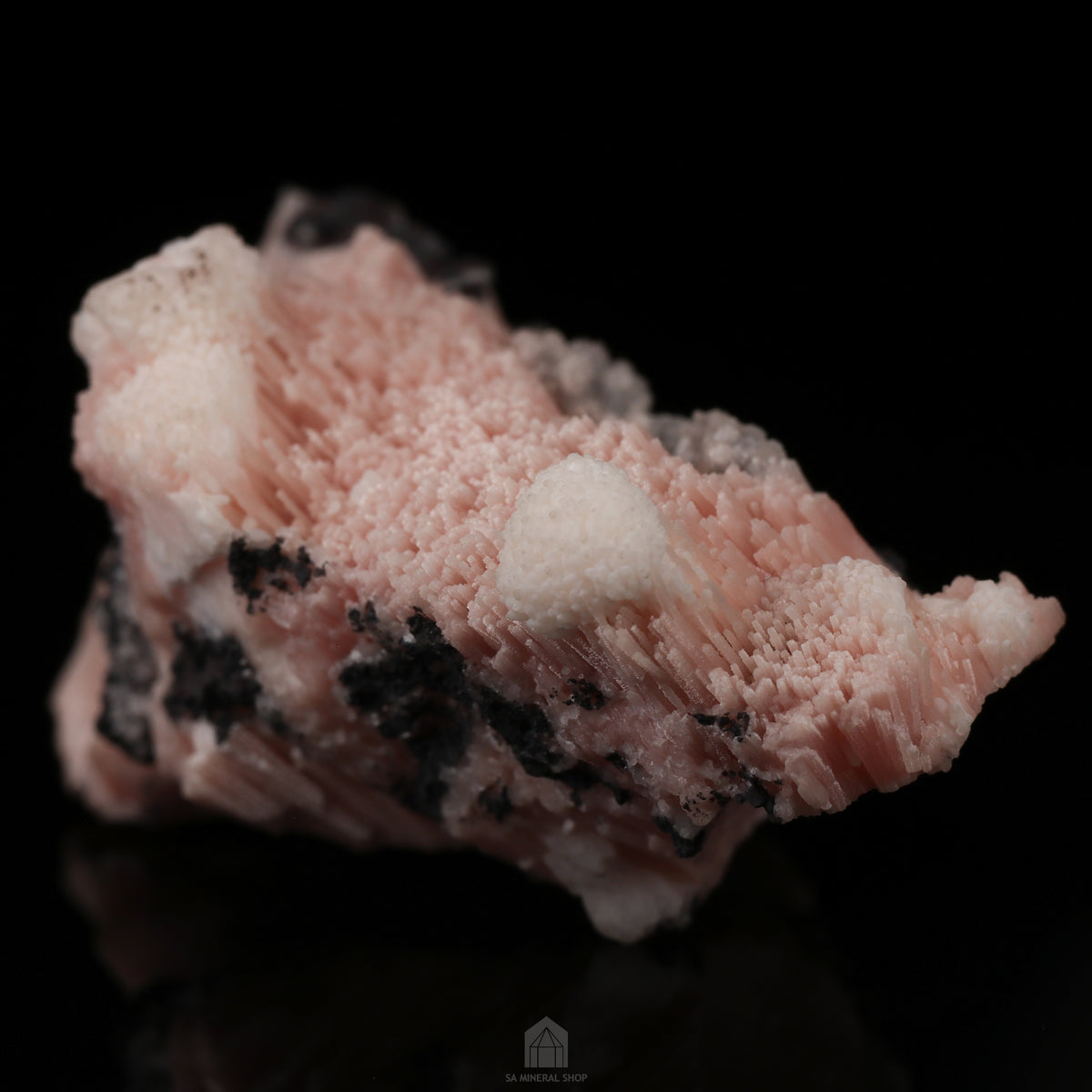 Calcite on Kutnohorite