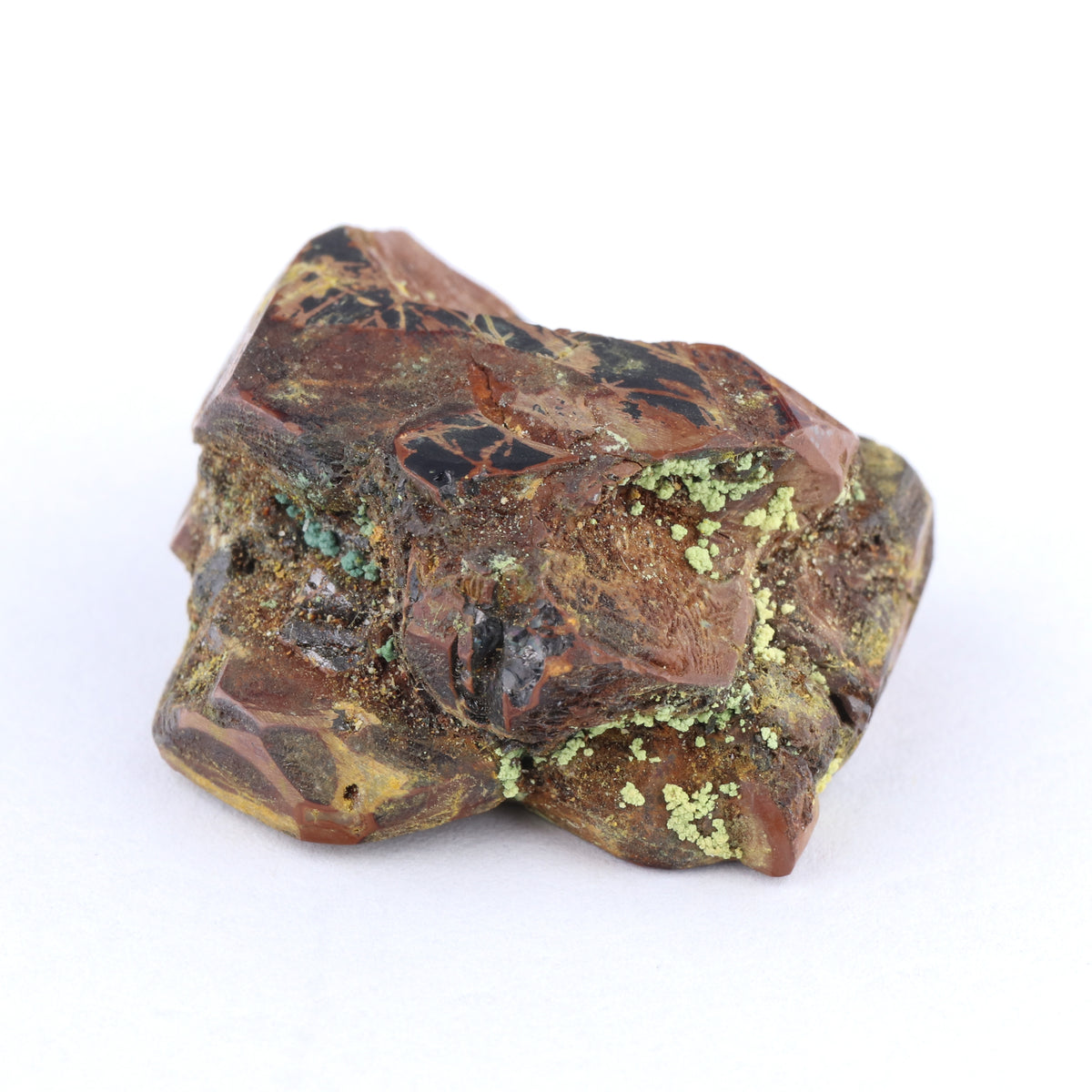 Metanovacekite on Ilmenite