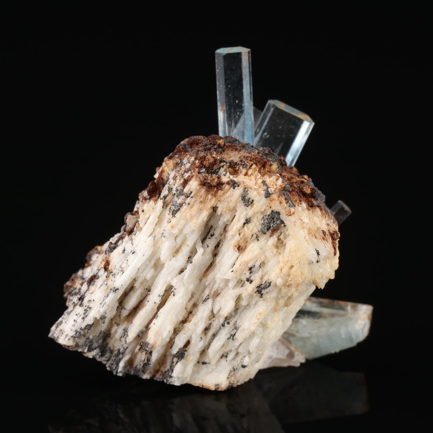 Aquamarine on Feldspar
