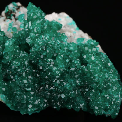 Dioptase on Calcite
