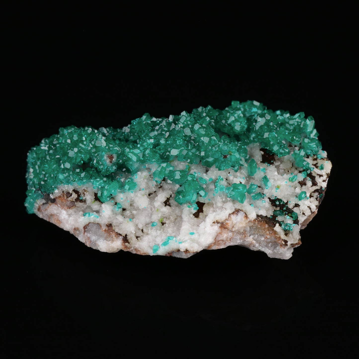 Dioptase on Calcite
