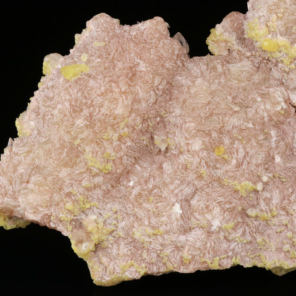Ettringite on Calcite on Brucite