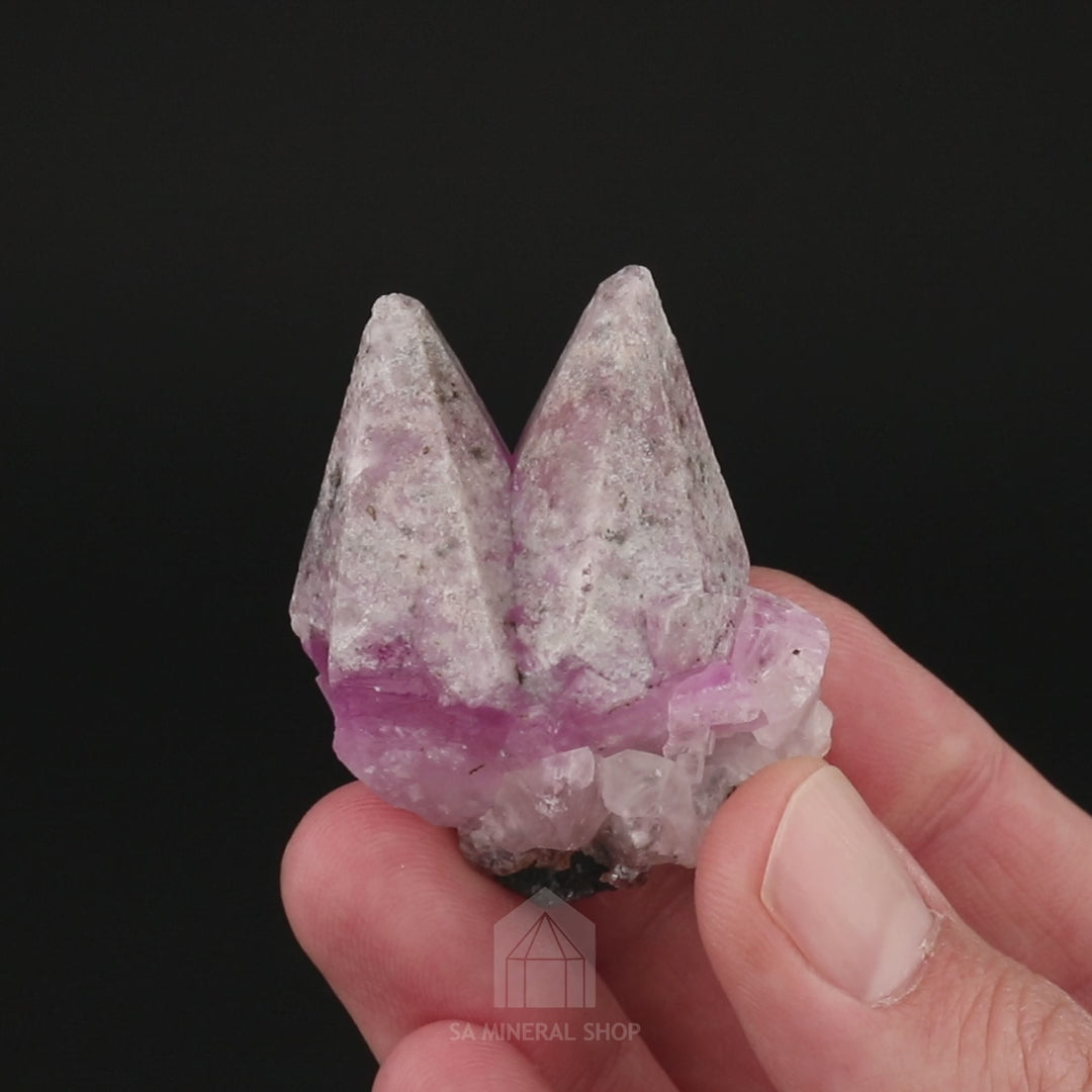 Cobaltoan Calcite - video 1